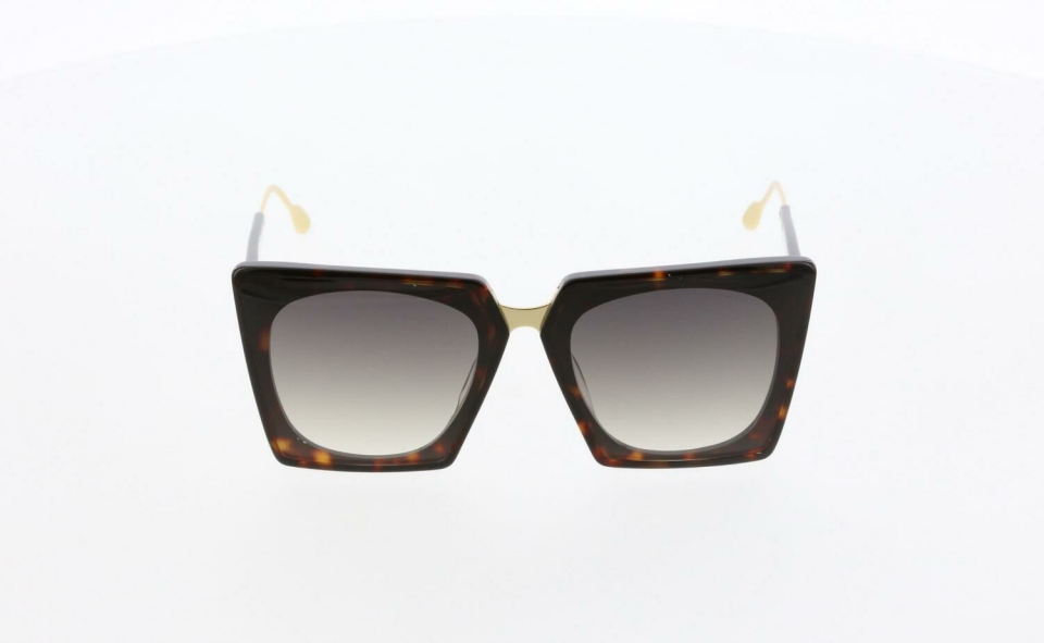 Osse Kadin Günes Gözlügü